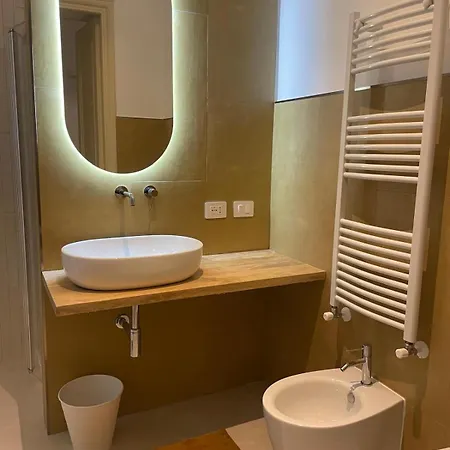 Rch House לינה וארוחת בוקר 4*