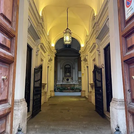 לינה וארוחת בוקר Rch House