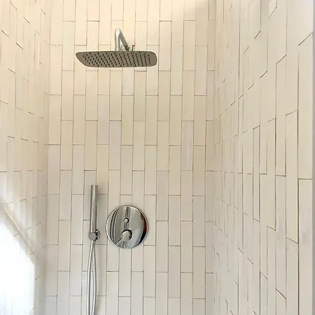 לינה וארוחת בוקר Rch House רומא